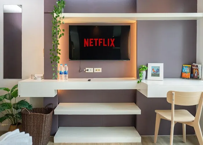 Lucky 808 2bedroom 100sqm Bts Chidlom アパート *