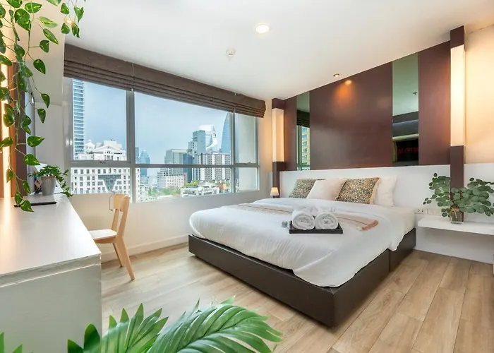 Lucky 808 2bedroom 100sqm Bts Chidlom アパート バンコク都